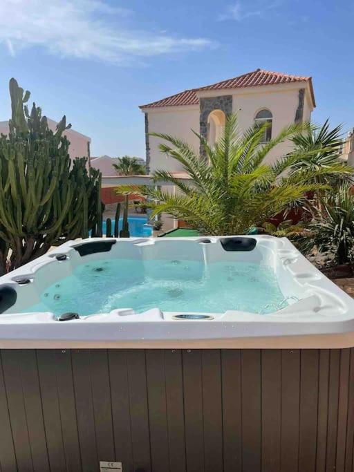 Villa Casa Macken Con Piscina Climatizada Y Jacuzzi San Bartolomé Zimmer foto